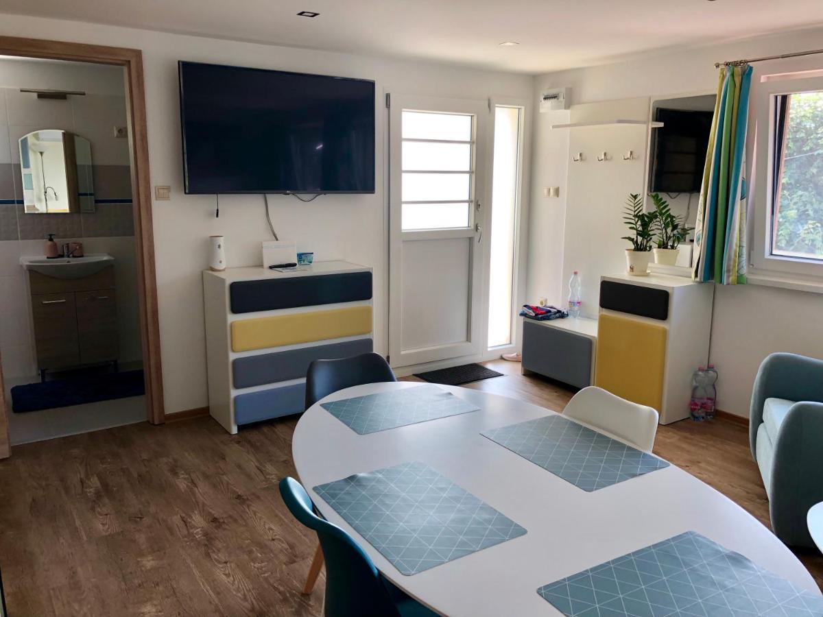 Balaton Wellness Tom Cat Nyaralo 1 Wellness Es 1 Gyermekbarat Apartmannal Kovagoors Екстериор снимка