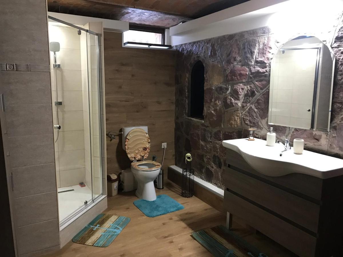 Balaton Wellness Tom Cat Nyaralo 1 Wellness Es 1 Gyermekbarat Apartmannal Kovagoors Екстериор снимка
