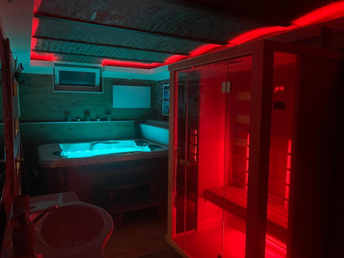 Balaton Wellness Tom Cat Nyaralo 1 Wellness Es 1 Gyermekbarat Apartmannal Kovagoors Екстериор снимка