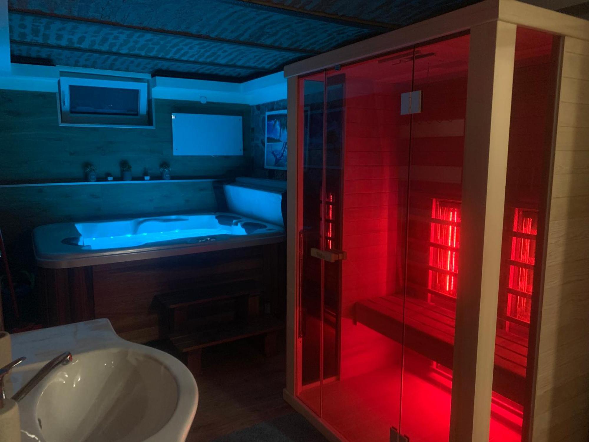 Balaton Wellness Tom Cat Nyaralo 1 Wellness Es 1 Gyermekbarat Apartmannal Kovagoors Екстериор снимка